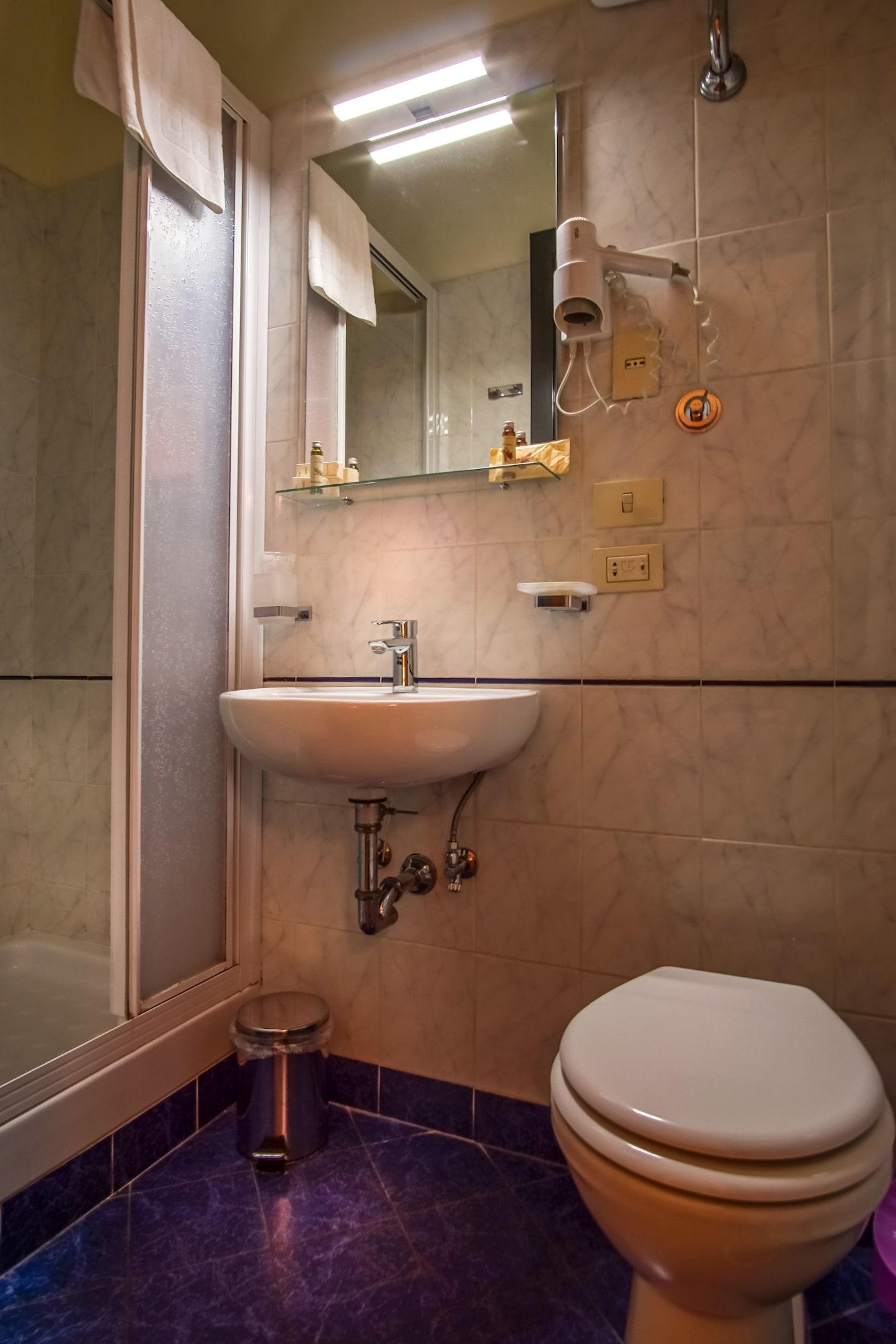 Hotel Bella Firenze Εξωτερικό φωτογραφία